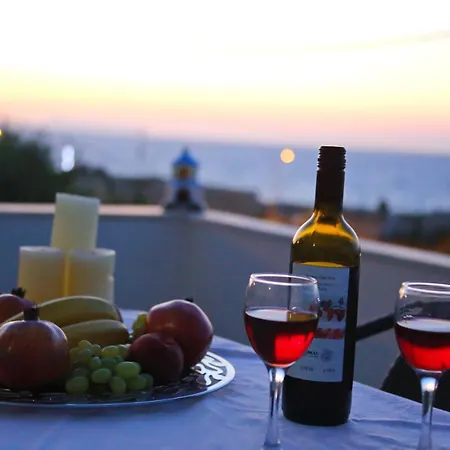 Theodore Seaview Apartman